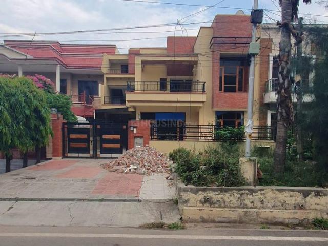 6 BHK Independent House in Sector 68 for resale Mohali. The reference number is 20634223