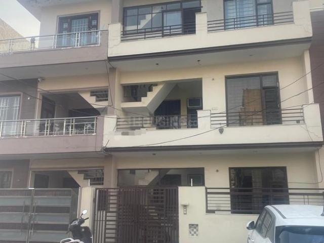6 BHK Independent House in Sector 77 for resale Mohali. The reference number is 21117324