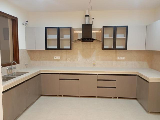 6 BHK Independent House in Sector 77 for resale Mohali. The reference number is 21376014