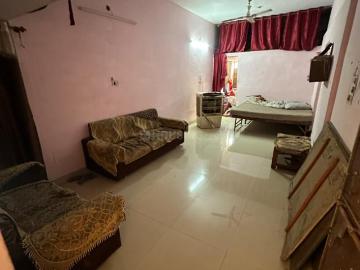 6 BHK Independent House in Shahibaug for resale Ahmedabad. The reference number is 18389742