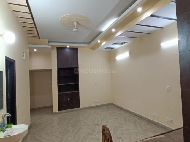 6 BHK Independent House in Sigma 1 for resale Greater Noida. The reference number is 20901039