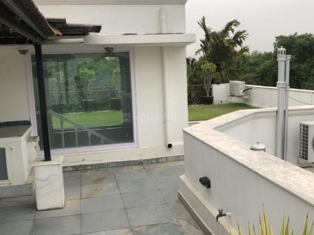 6 BHK Independent House in Sukhdev Vihar for resale New Delhi. The reference number is 19883581