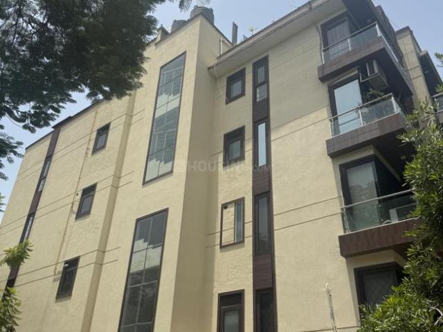 6 BHK Independent House in Sukhdev Vihar for resale New Delhi. The reference number is 20357280