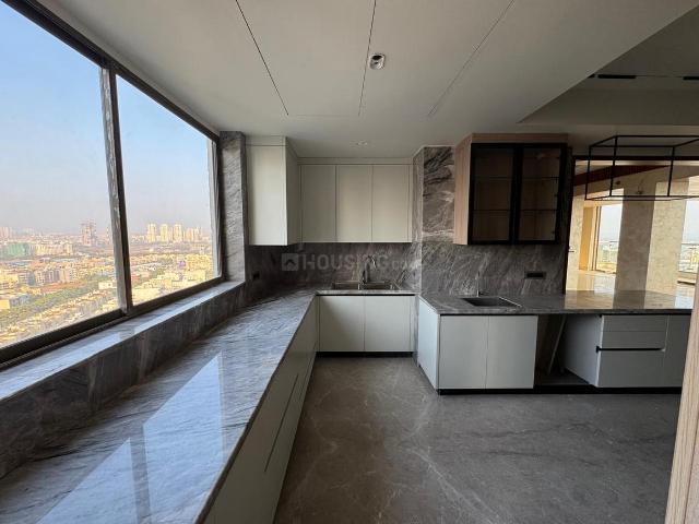 6 BHK Penthouse in Sector 65 for rent Gurgaon. The reference number is 21053202