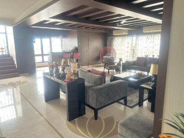 6 BHK Penthouse in Pancha Sayar for rent Kolkata. The reference number is 21152163