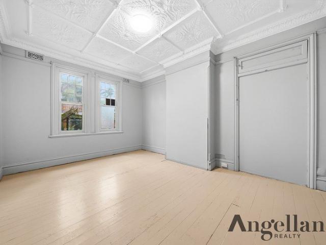 6 Big Private Rooms With Premium Location