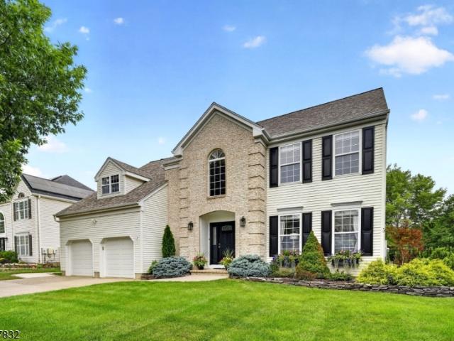 6 Bluebird Way