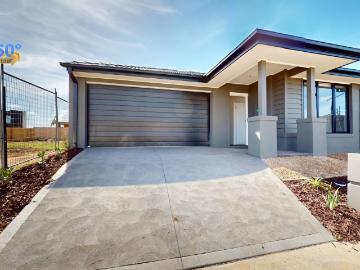 6 Borcek Road, Fraser Rise