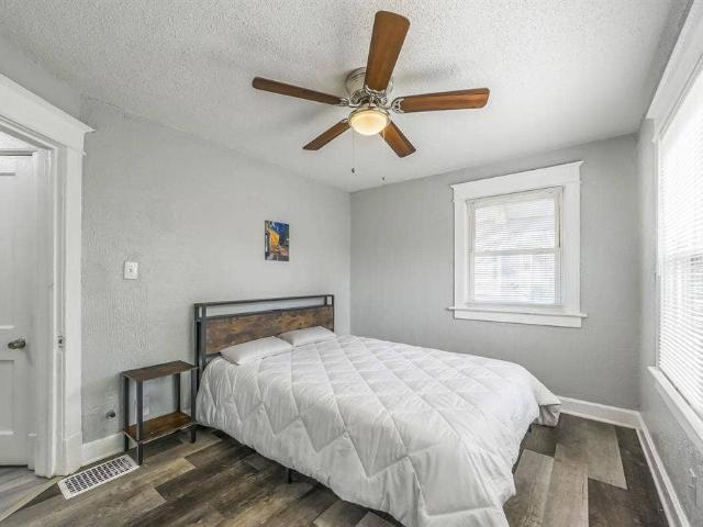6 BR in Kansas City