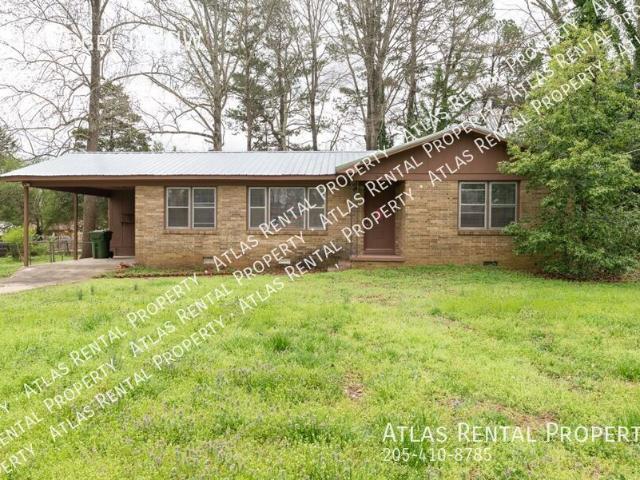 6 BR, 2.5 BA Apartment 3811 Vogel Dr NW, Huntsville, AL 35810