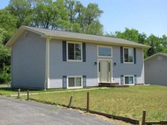 6 BR, 2 BA Apartment 1317 Lafayette Avenue, Kalamazoo, MI 49006