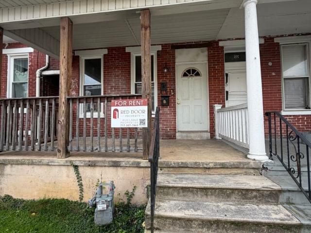 6 BR, 2 BA Apartment 274 W Jackson St, York, PA 17401