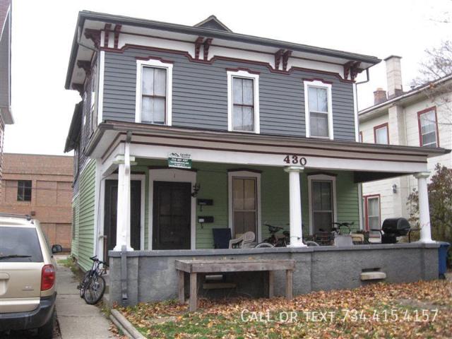 6 BR, 2 BA Apartment 430 S 4th Ave Apt 2, Ann Arbor, MI 48104