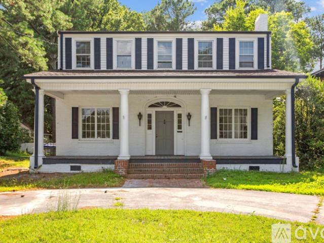 6 BR, 3 BA Apartment 620 Falls Rd, Rocky Mount, NC 27804