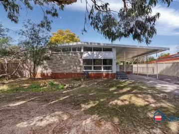 Henty, Greater Hume, Lockhart County, Victoria