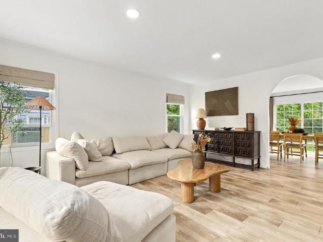 6 Brighton Drive