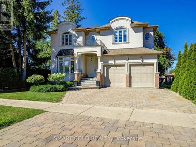 6 Brill Crescent, Toronto, ON, M2R 2X3 house for sale | Listing ID C13690 | Royal LePage