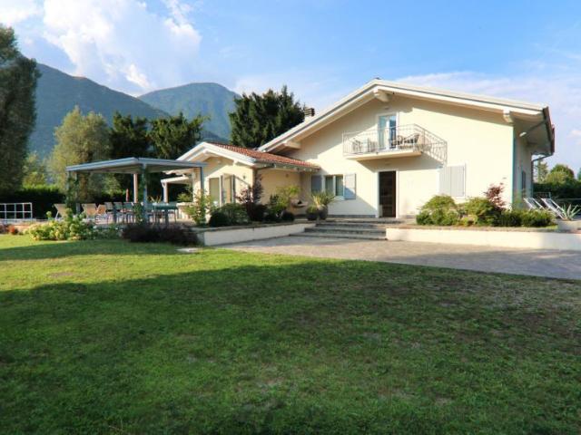 6 camere da letto, Bagolino Brescia 93885047