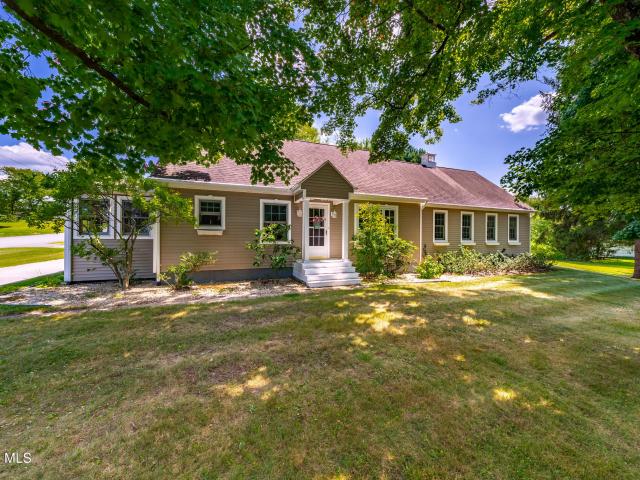 6 Campbell Road