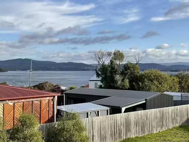 6 Cannell Place, Akaroa, TAS 7216