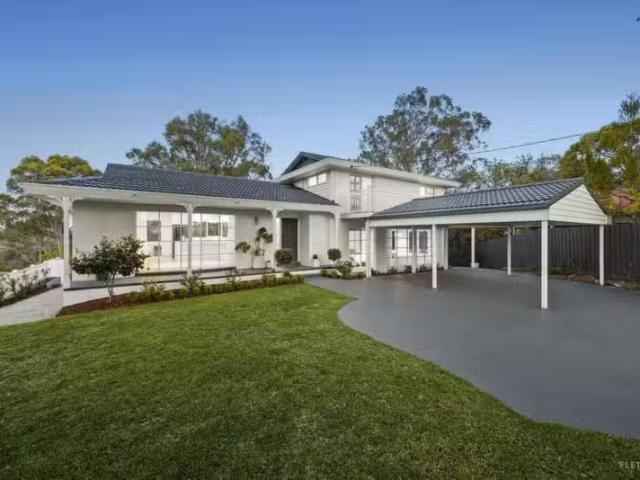 6 Cantala Crescent, Ringwood North VIC 3134 House Auction