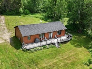6 Ch. Du Lac Laverdure, Messines, QC, J0X 2J0 house for sale | Listing ID 22978 | Royal LePage