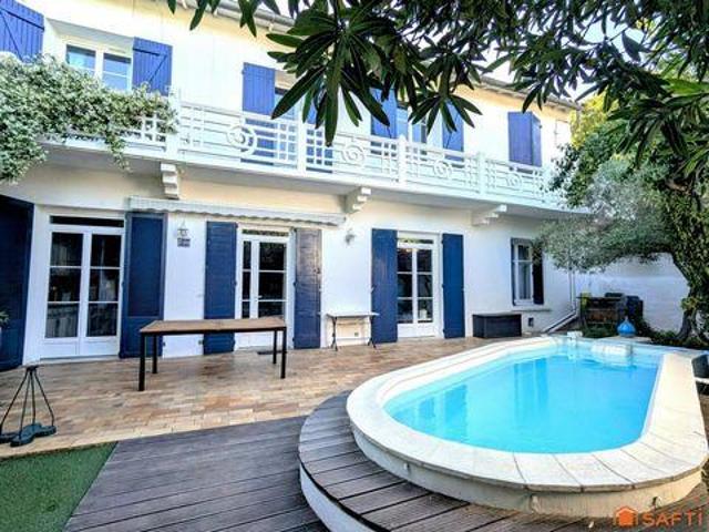 6 chambres, Nimes Languedoc 30900 98681844