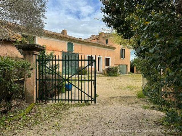 6 chambres, Caderousse Provence Alpes Côte d'Azur 84860 96312077