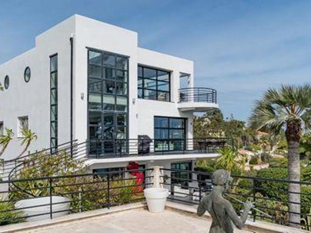 6 chambres, Cannes Provence 06400 100263354