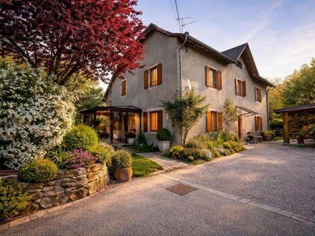 6 chambres, Champagne Rhône 01260 100262396