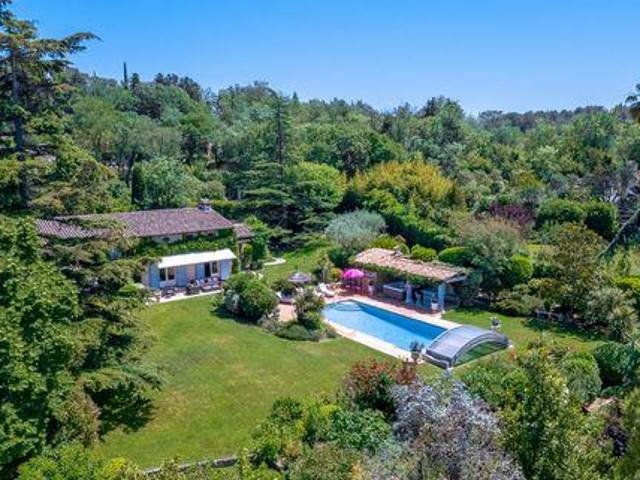 6 chambres, Châteauneuf Provence 06740 96330761