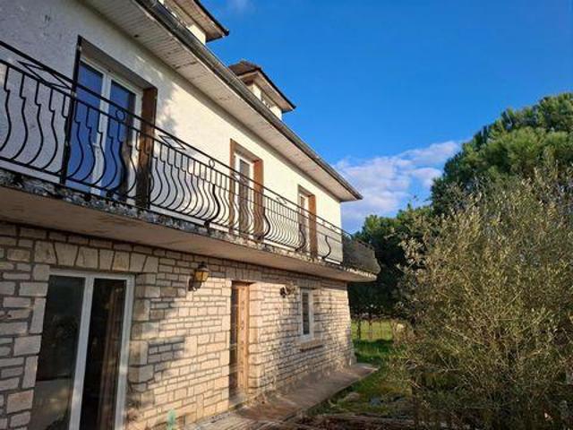 6 chambres, Lacapelle Midi 46120 101796640