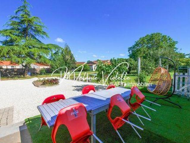 6 chambres, Les Magnils Pays de la Loire 85400 102311059