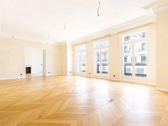 6 chambres, Paris 7ème Paris 75007 104685712