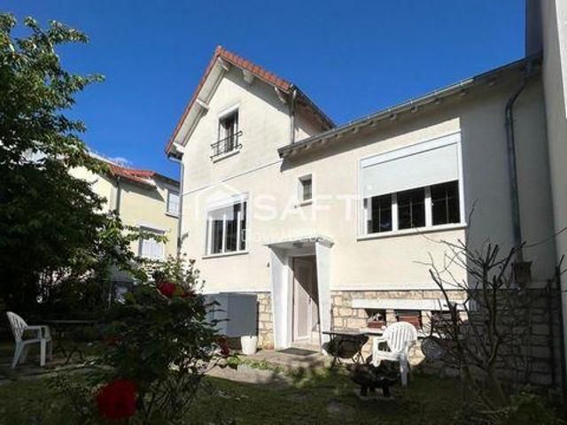 6 chambres, Rueil Île 92500 103359194