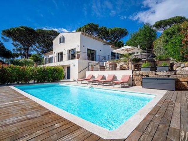6 chambres, Sainte Provence 83120 102957538
