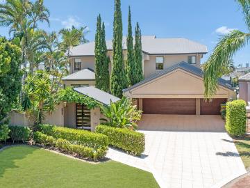 6 Chantilly Close, Benowa, QLD, 4217