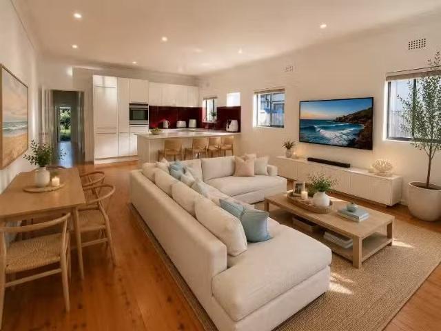 6 Charles Street, Eastlakes Townhouse for rent Listed by Apri.