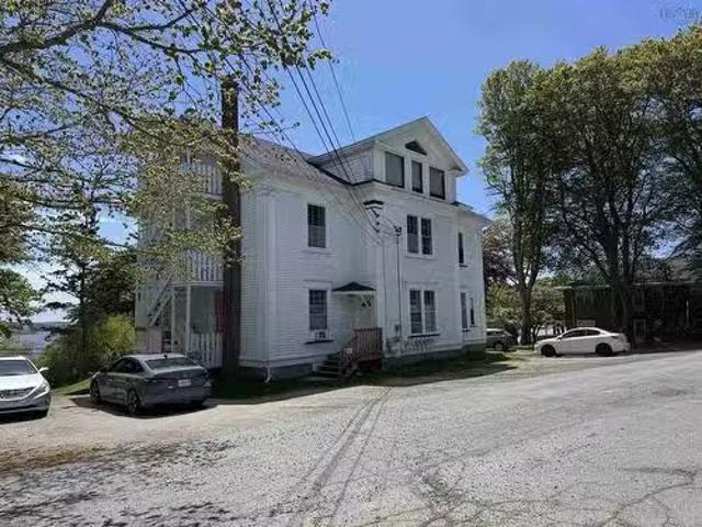 6 Chipman Lane, Yarmouth, NS, B5A 1N3 investment for sale L.