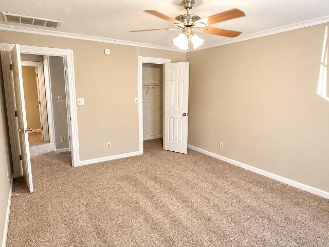 6 Conifer Square