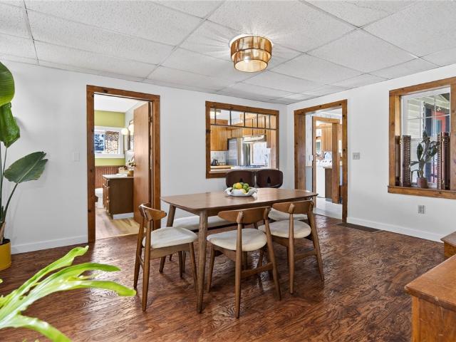 6 Conlon Road