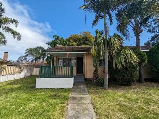 6 Cowell Place, Calista, WA 6167
