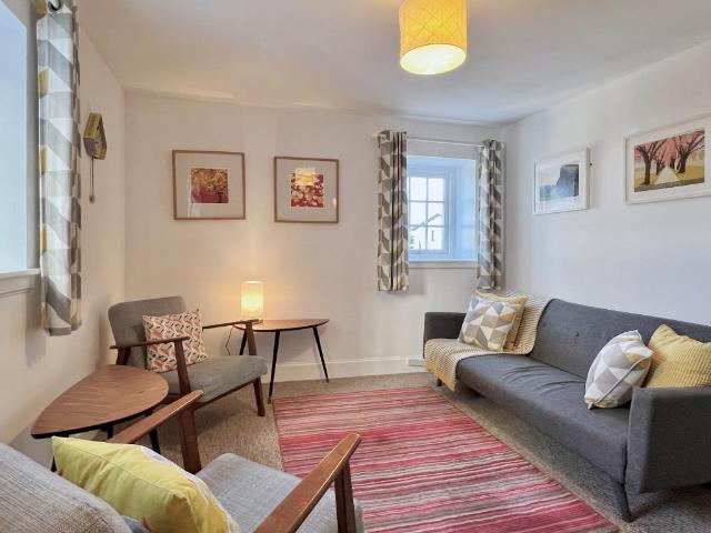 6 Couper Street, North Leith, City of Edinburgh, EH6 6HH, United Kingdom | 2 bed apartment for rent #138511464 | Rentberry