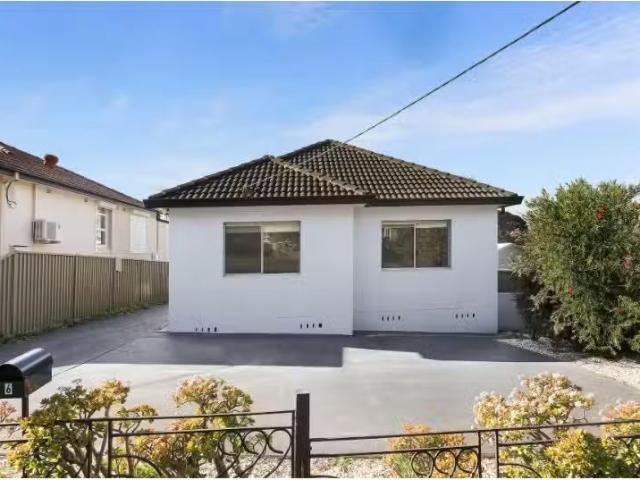 6 Cragg Street, Condell Park House for rent Listed by Demi Gr.