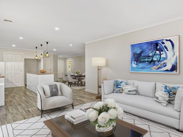 6 Dunmore Court, Cranbourne
