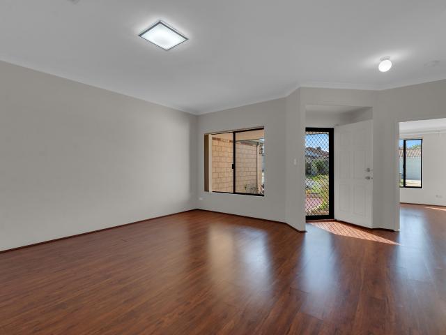 6 Dunmore Street Secret Harbour, WA 6173
