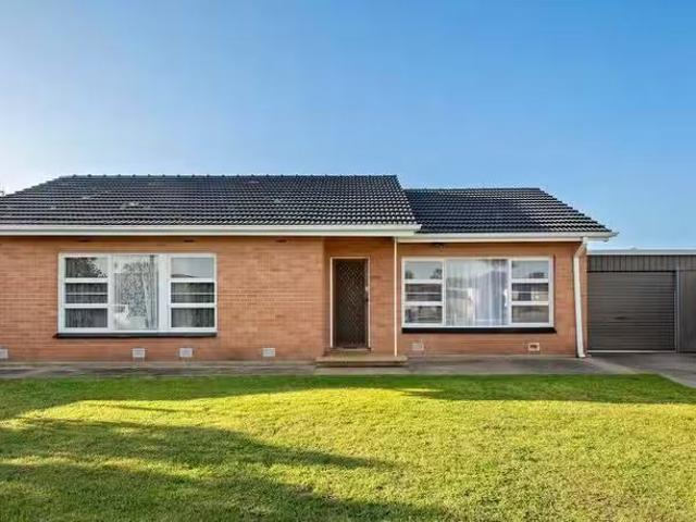 6 Duntroon Avenue, TAPEROO, SA 5017 House for Rent