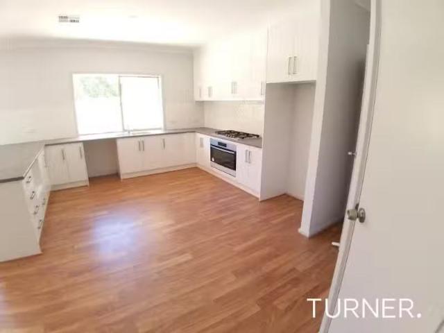 6 Davenport Lane, Wayville House for rent Listed by Jane Mcco.