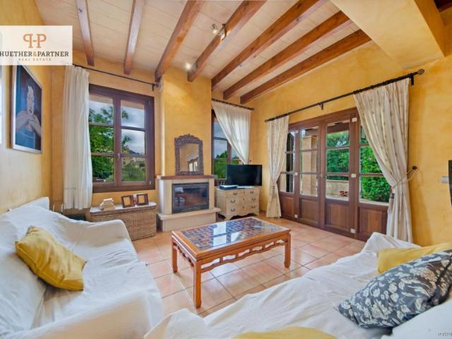 6 Dormitorio Casa Puigpunyent Spanien 90585127