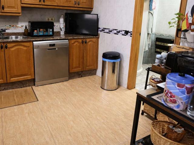 6 dormitorios Chalet Alicante En venta